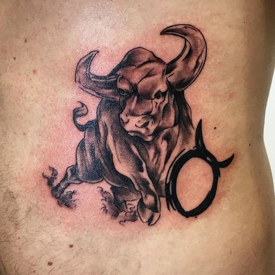 Bull Tattoo TOP 169! Les meilleurs tatouages ​​de taureau jamais encrés sur la peau