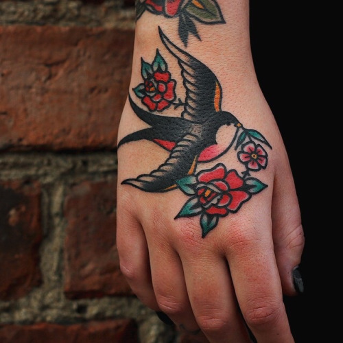 Tatouages ​​traditionnels - 100 plus grands tatouages ​​traditionnels de tous les temps