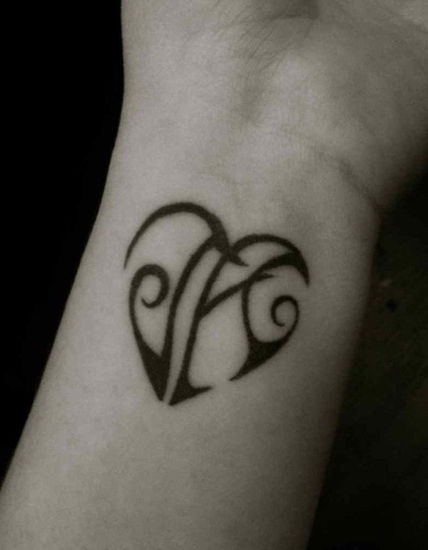 dessins de tatouage de coeur 44