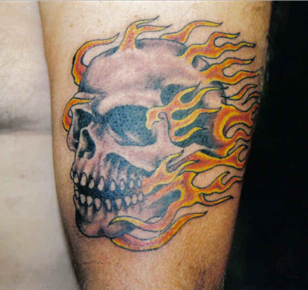 skull-tattoos-215174_0082-ncp" width="600" height="566" srcset="https://tattoolist.net/wp-content/uploads/2019/08/1564718979_429_Hommes-99-tatouages-​​de-crane-gnarly-qui-vous-feront.jpg 627w, http://cdn4.tattooeasily.com/wp-content/uploads/2014/07/skull-tattoos-215174_0082-ncp-300x283.jpg 300w, http://cdn2.tattooeasily.com/wp-content/uploads/2014/07/skull-tattoos-215174_0082-ncp-446x420.jpg 446w" sizes="(max-width: 600px) 100vw, 600px"/></p data-recalc-dims=
