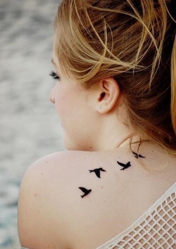 bird-tattoo-designs-26 "width =" 600 "height =" 850 "src =" https://tattoolist.net/wp-content/uploads/2019/08/1565251428_578_Tendance-Tattoo-125-adorables-dessins-de-tatouage-d39oiseaux-pour.jpg "/><noscript><img class=