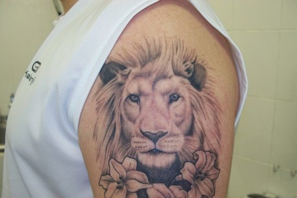 dessins de tatouage de lion pour les garçons et les filles39