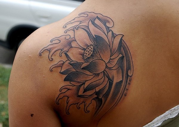 De magnifiques tatouages ​​floraux Des designs qui vont vous impressionner Mind0291