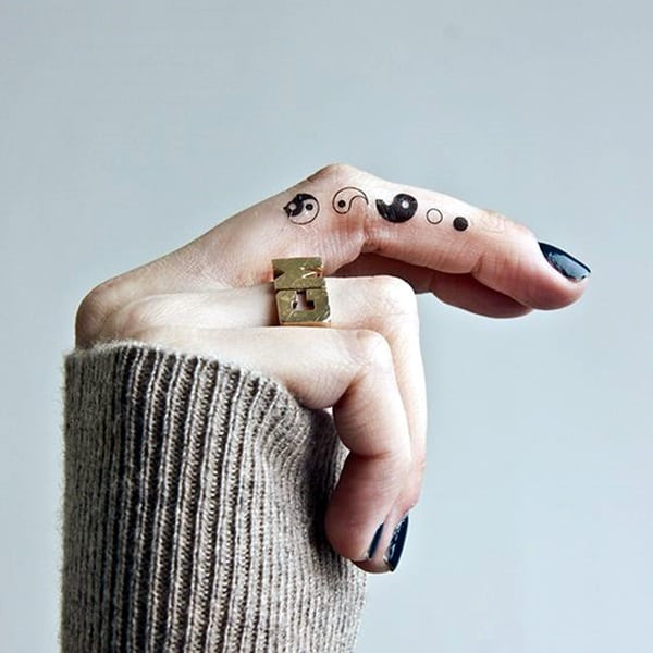 Dessins de tatouages ​​de doigt mignons (63)