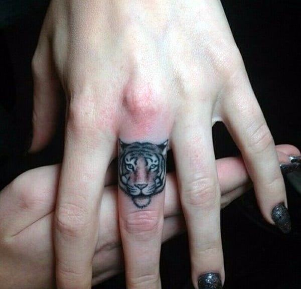 Dessins de tatouages ​​au doigt mignons (24)