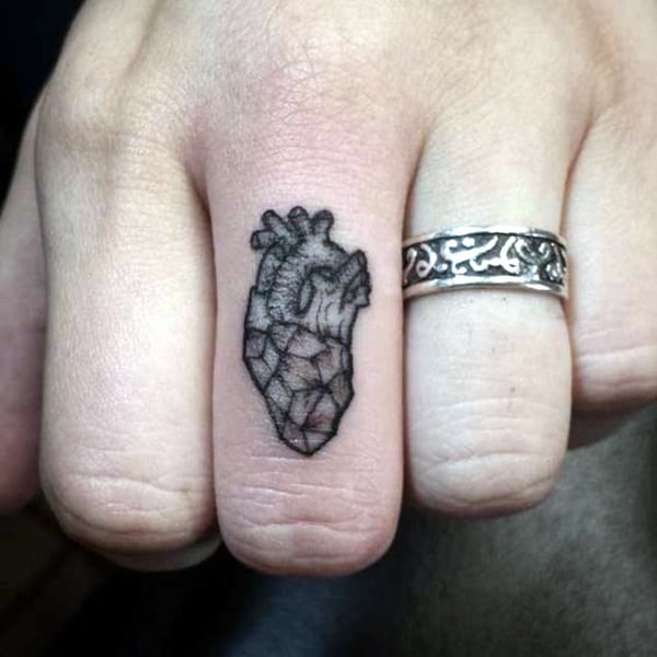 Dessins de tatouages ​​de doigt mignons (101)
