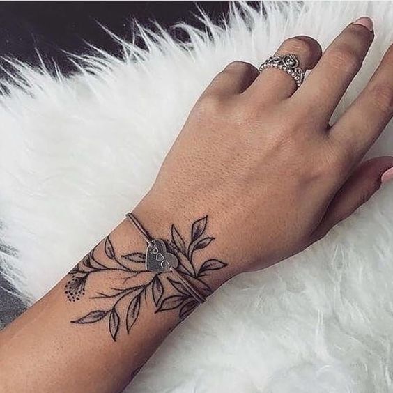 Un beau motif tatouage