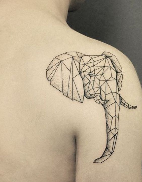 Merveilleux éléphant tatoué