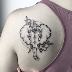 Elephant en tatouage