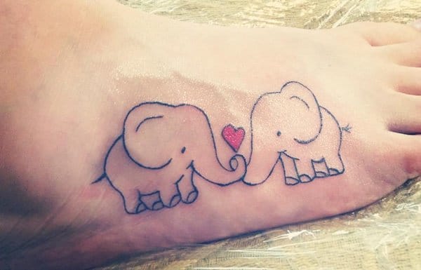12200916-tatouages-éléphants