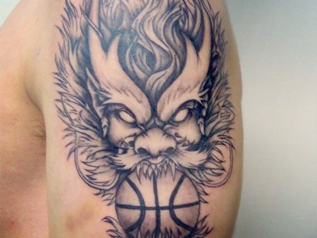 tatouage de basket-ball