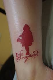 Signification du tatouage du petit chaperon rouge 19