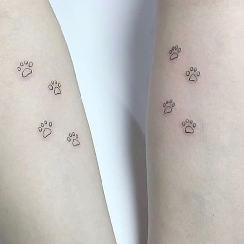Idées significatives de tatouage de soeur assorties