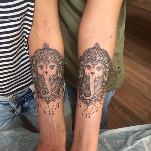 Tatouages ​​assortis de soeur d'éléphant sur l'avant-bras