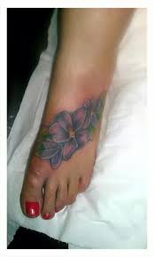Signification de tatouage de fleur violette 22