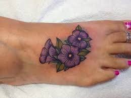 Signification de tatouage de fleur violette 30