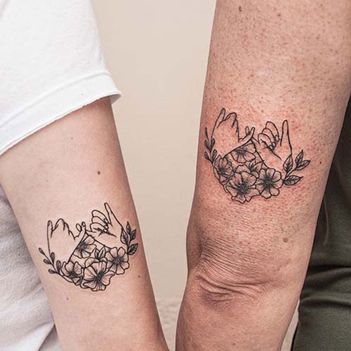 Idées significatives de tatouage mère fille