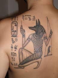 Signification de tatouage de hiéroglyphes 12