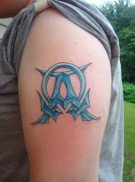 Signification de tatouage Omega 30