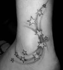 Signification de tatouage étoile filante 9