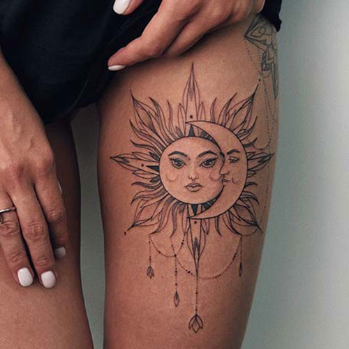 Tatouages ​​cuisse soleil et lune