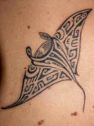 Signification de tatouage de raie manta 44