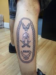 Signification de tatouage de corde 26
