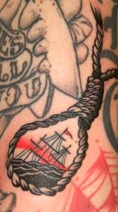 Signification de tatouage de corde 35