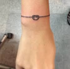 Signification de tatouage de corde 40
