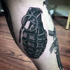 Signification de tatouage de grenade 30