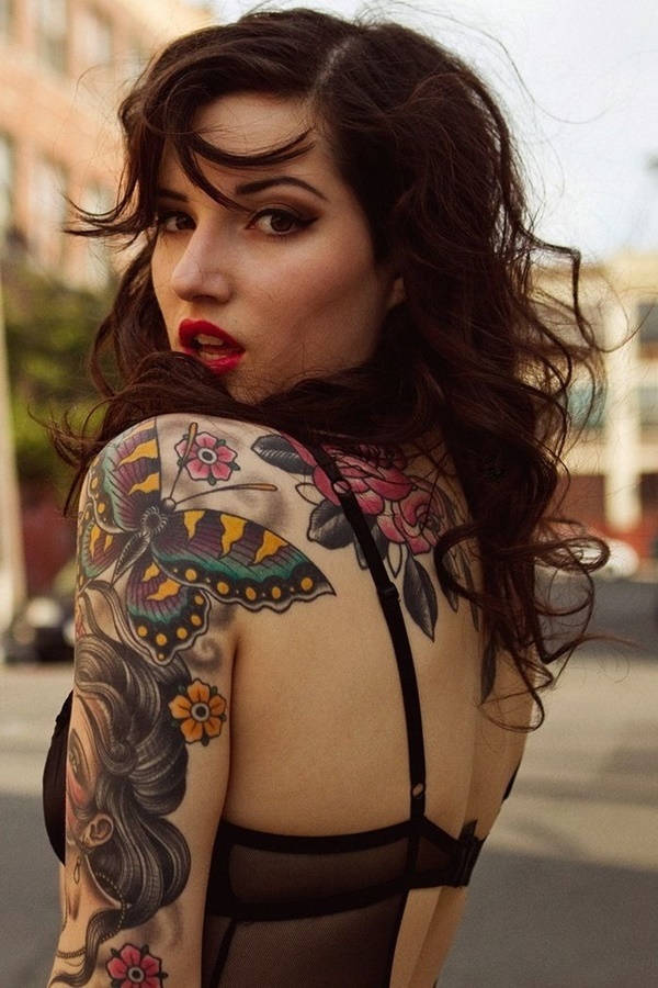 tatouages ​​de dos pour les femmes (125)