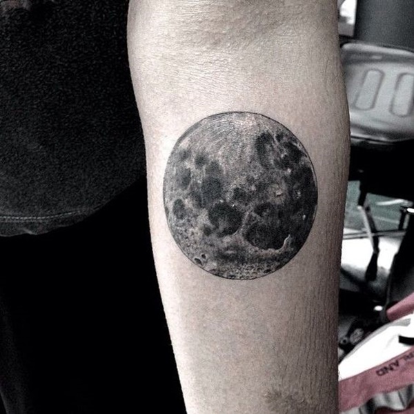 dessins de tatouage de lune (34)
