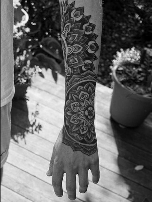 tatouages de géométrie sacrée