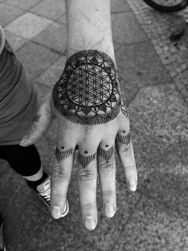 tatouages de géométrie sacrée