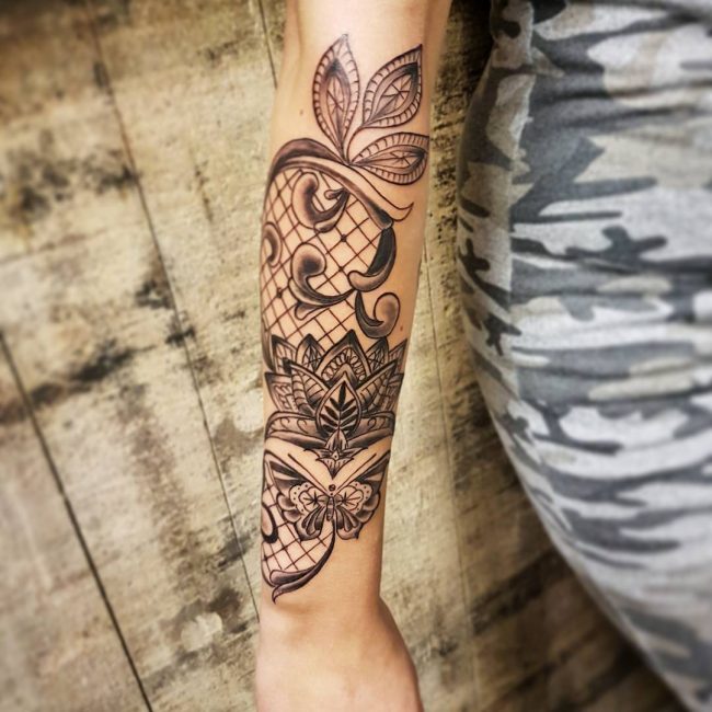 tatouage de dentelle