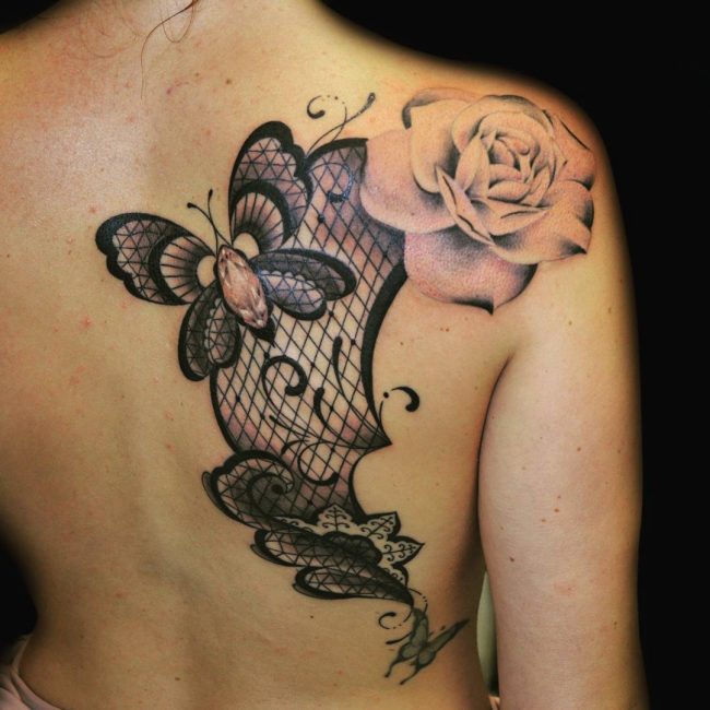 tatouage de dentelle