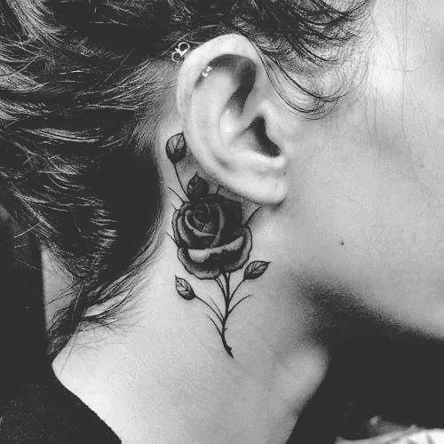 Tatouage rose et boussole (12)