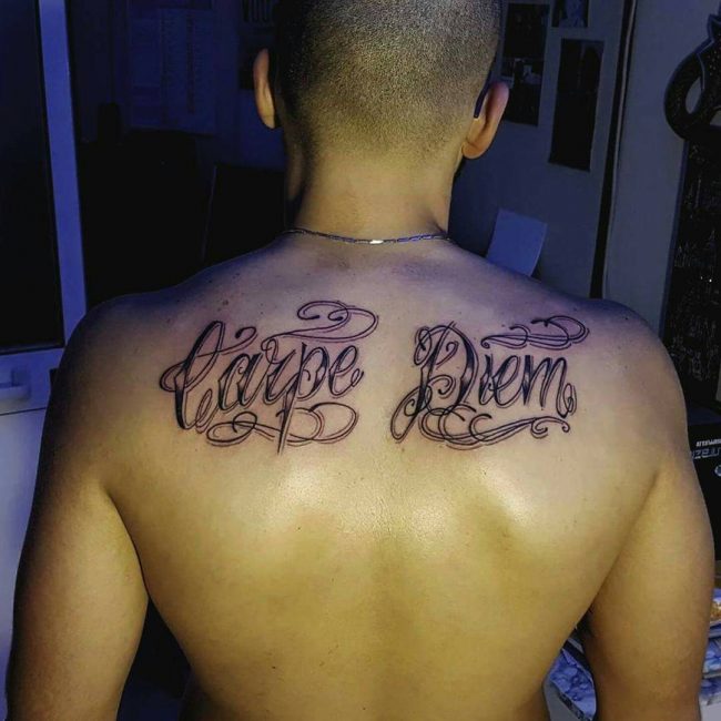 tatouage de carpe diem