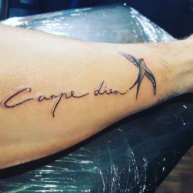 tatouage de carpe diem