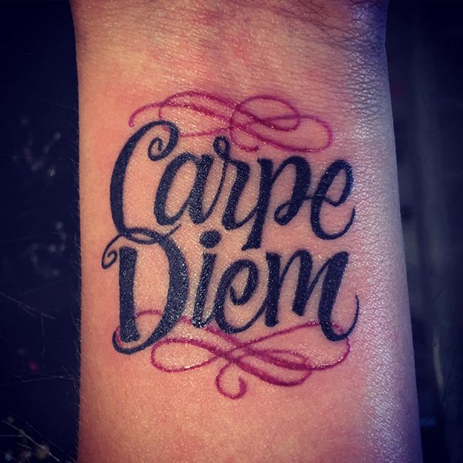 tatouage de carpe diem