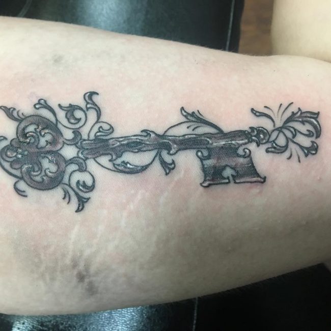 tatouages de biceps
