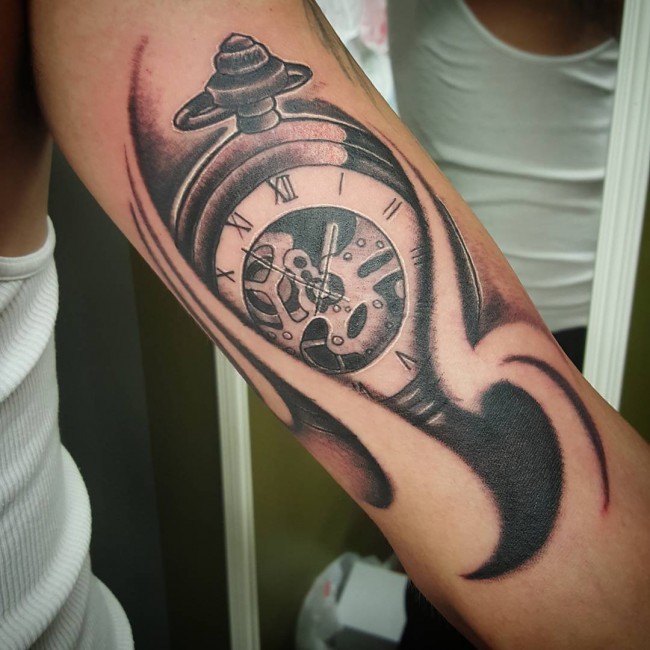 tatouages de biceps