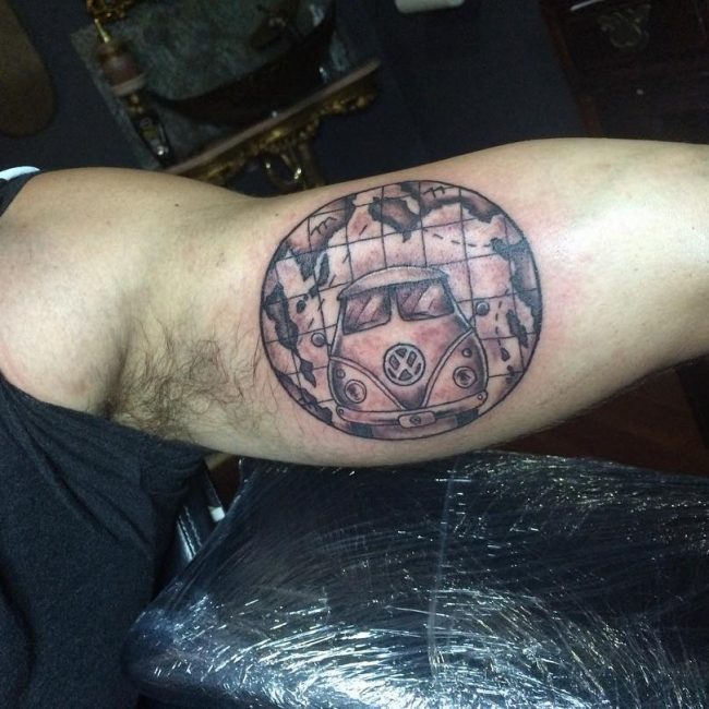 tatouages de biceps