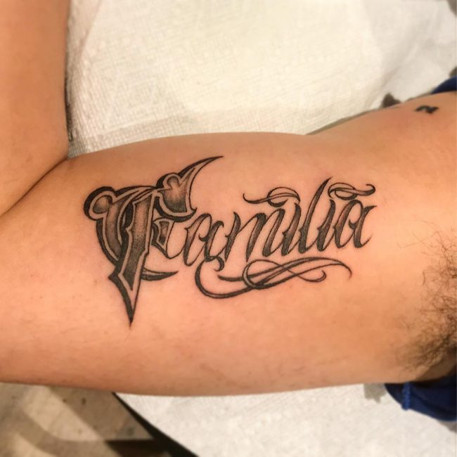 tatouages de biceps