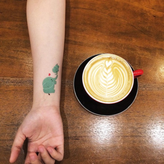 faux tatouage