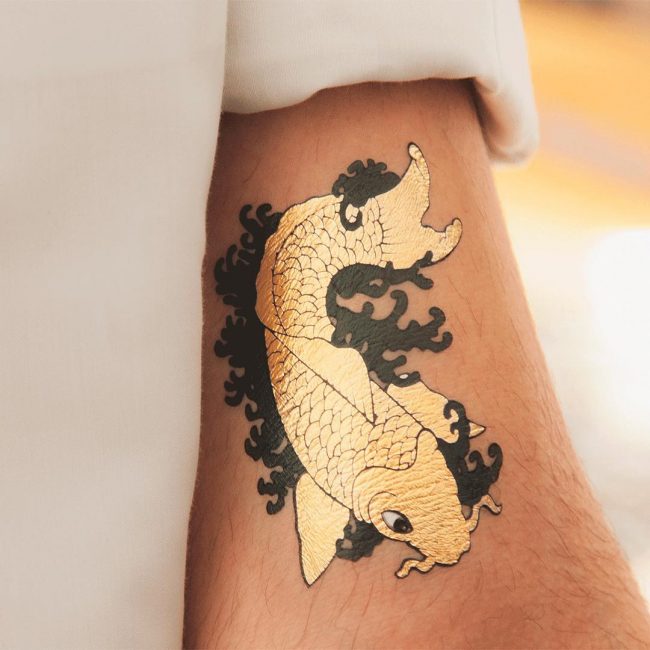 Faux tatouage 68
