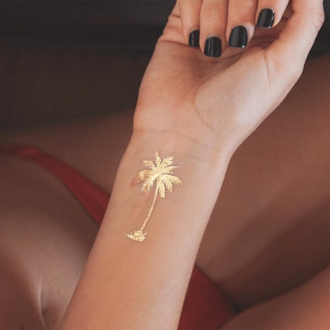 Faux tatouage 70