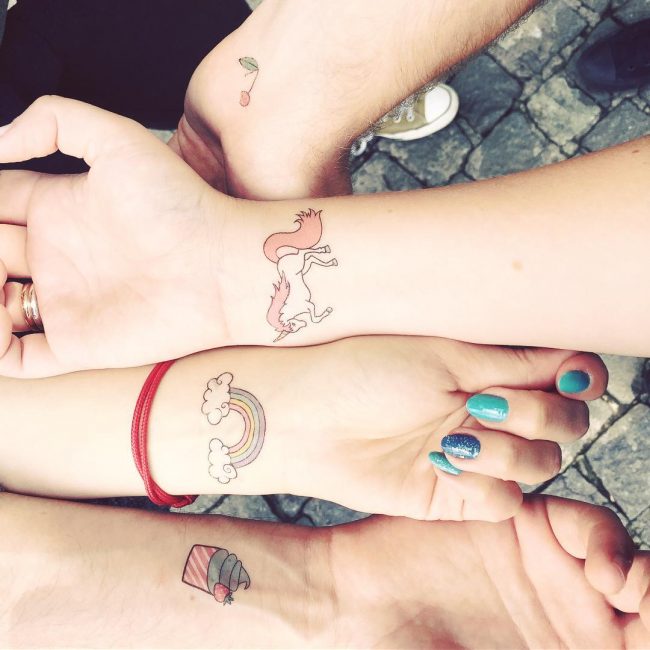 Faux tatouage 75