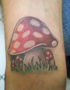 tatouage de champignon