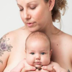 tatouage d'allaitement